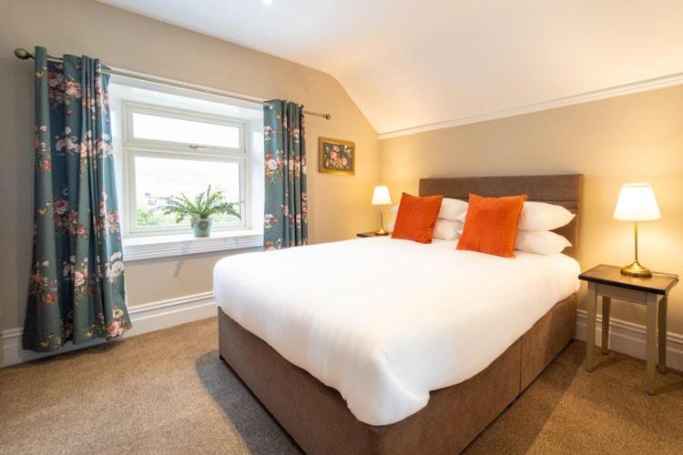 Adams Townhouse Bed & Breakfast Dingle Eksteriør bilde